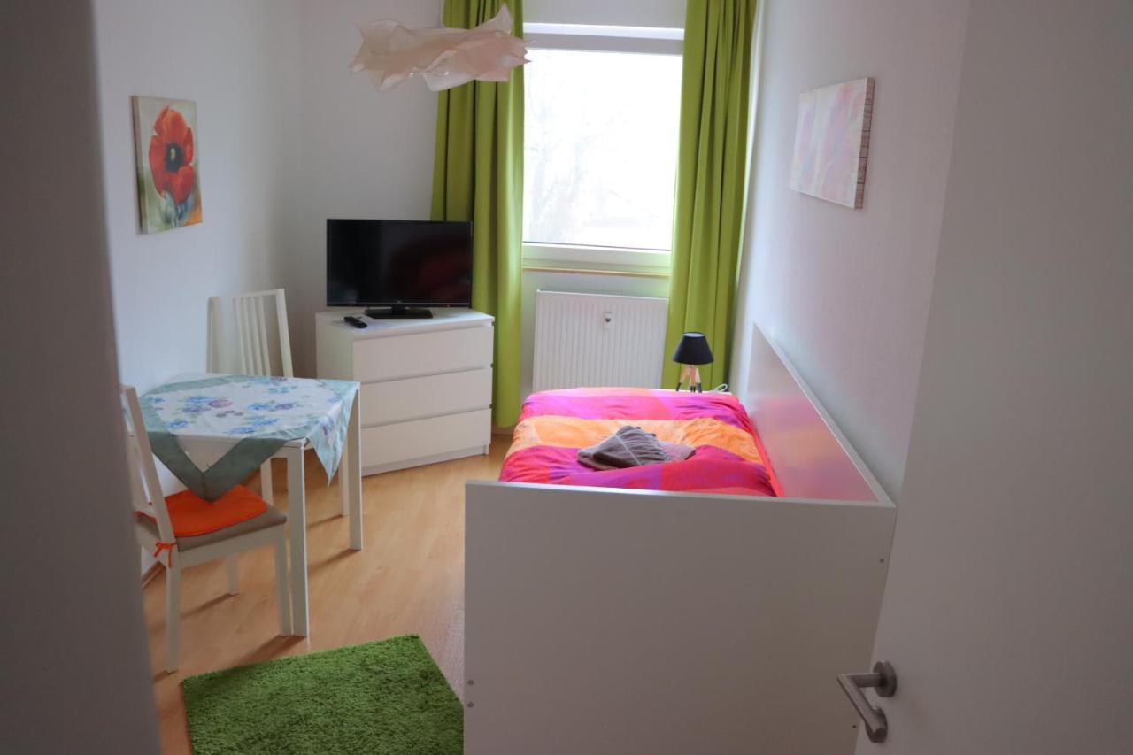 Zimmer Im Pott Schalke Gelsenkirchen Buitenkant foto