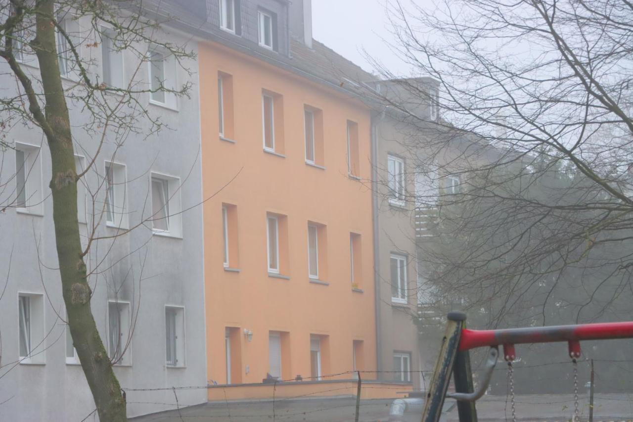 Zimmer Im Pott Schalke Gelsenkirchen Buitenkant foto
